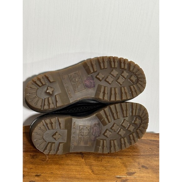 Dr Martens Brogue Wingtip Shoes Black Mens 7 Womens 8 Black England 90s Lug Sole - Picture 13 of 16